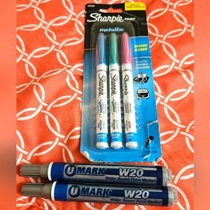 NWT signs/car window sharpies bundle